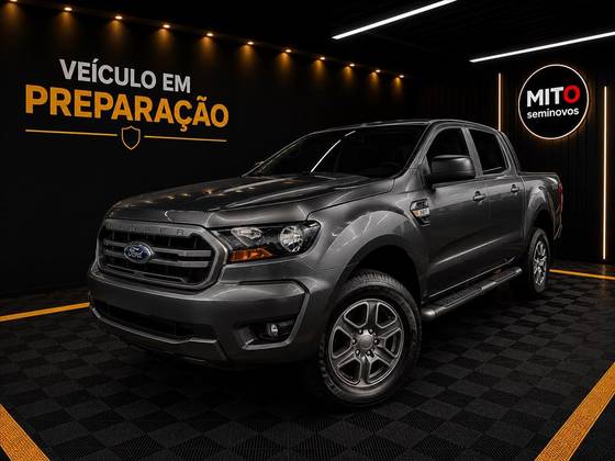FORD RANGER 2.2 XLS 4X4 CD 16V DIESEL 4P AUTOMÁTICO